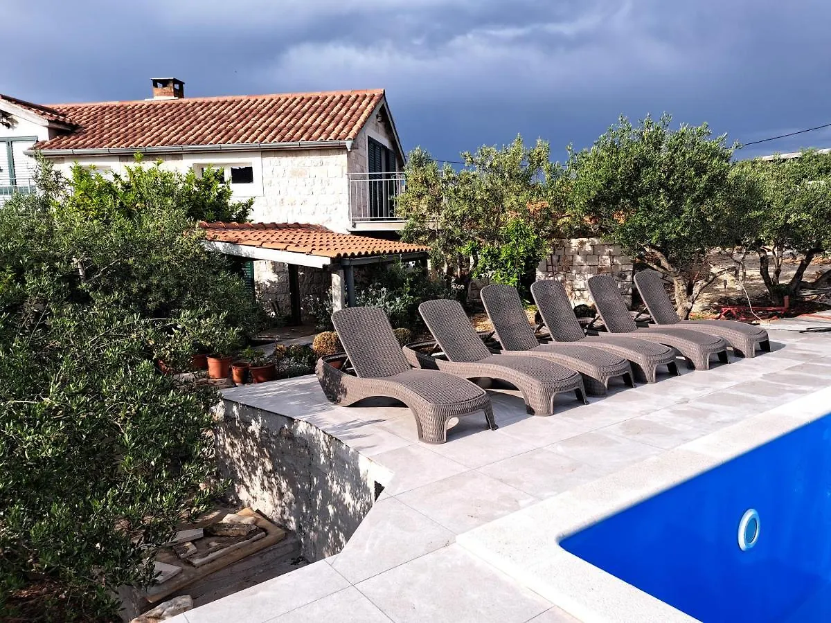 Villa Casa Mia Gornji Seget 0*,  Croatia
